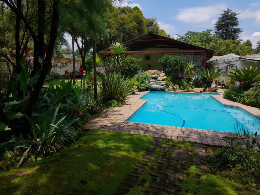 6 Bedroom Property for Sale in Parys Free State